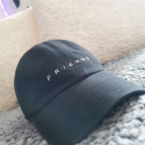 Friends hat